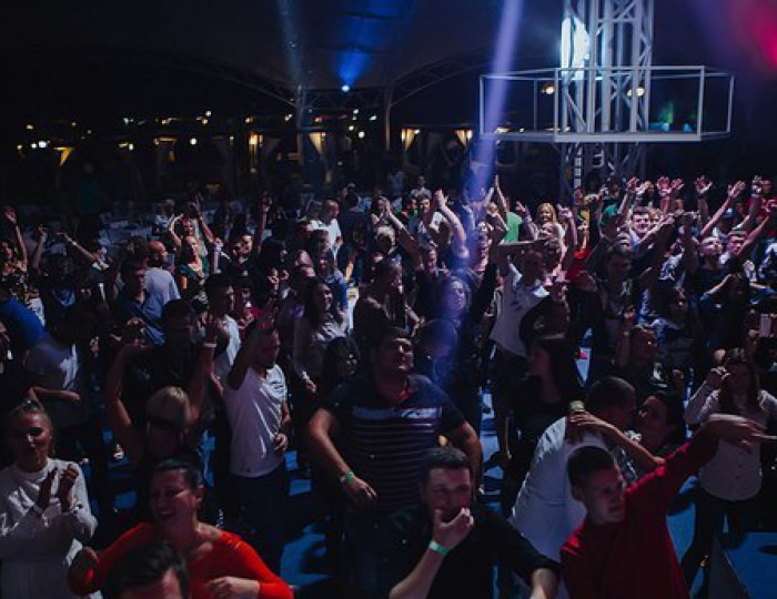 Ночной клуб «Aquadance Beach Club» - Курортный комплекс «Аквамарин»