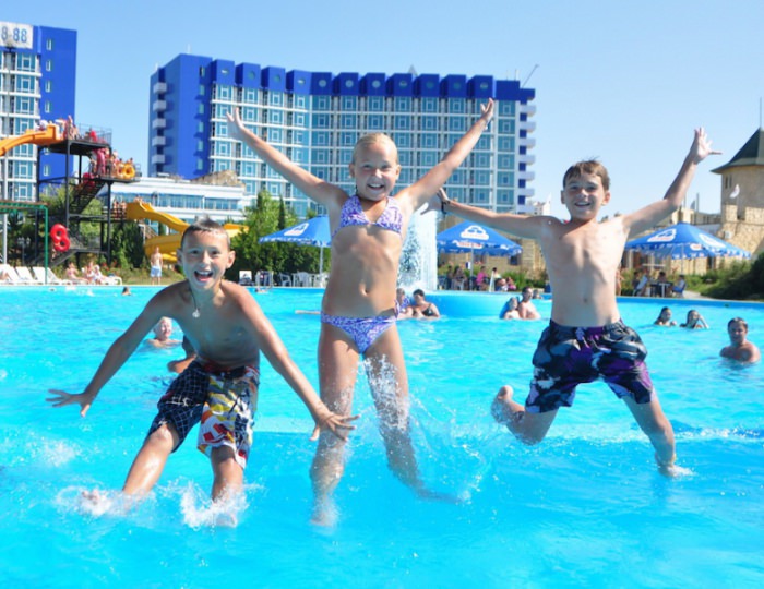 Детский бассейн - Курортный комплекс «Аквамарин»