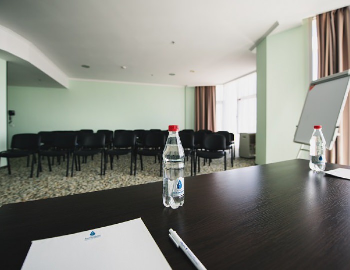 4 комнаты переговоров - Курортный комплекс «Аквамарин»